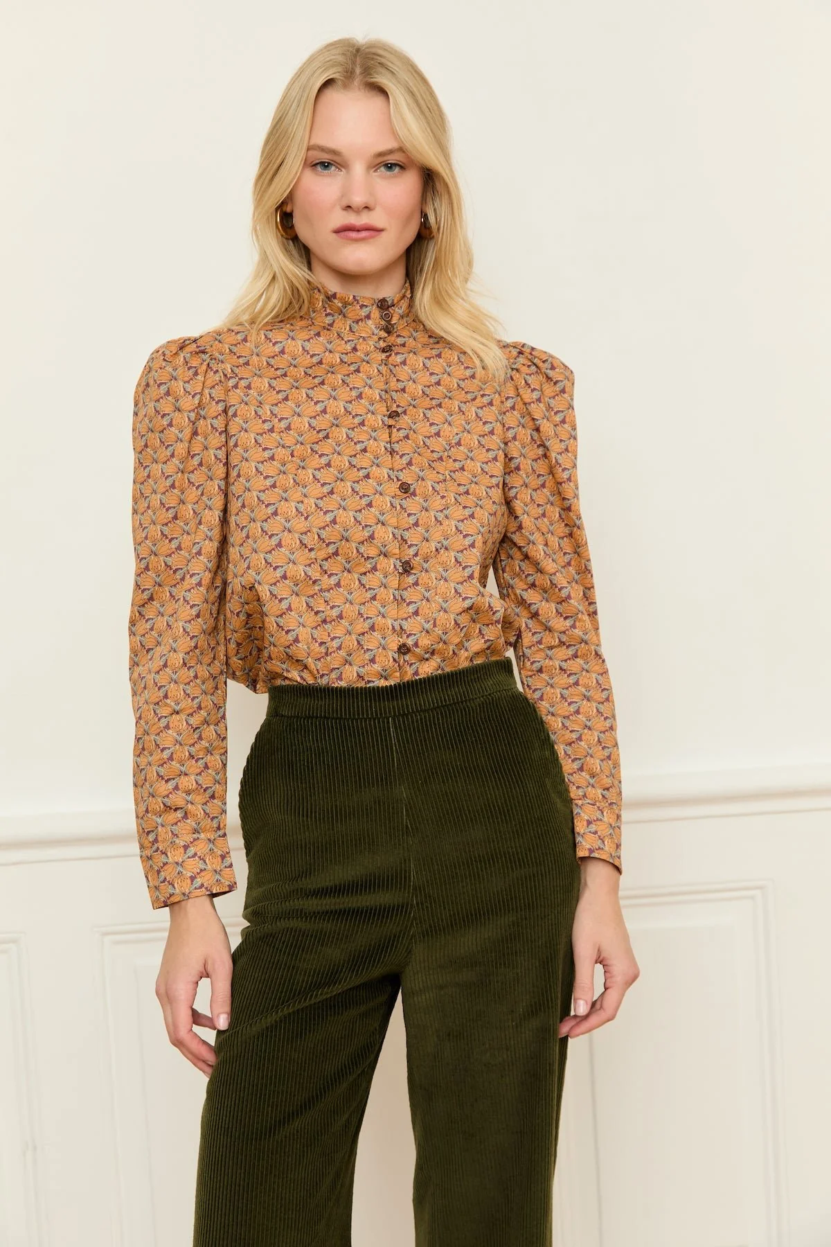 Iza Shirt - Image 13